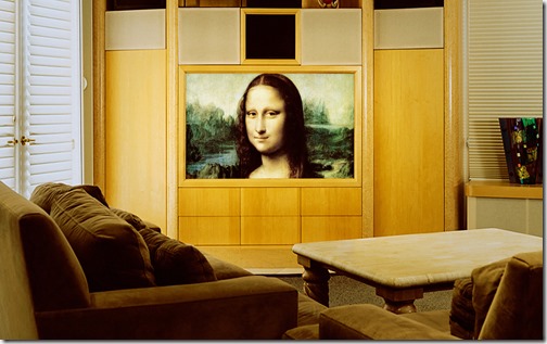 mona-lisa-now-streaming-on-a-tv-screen-near-you