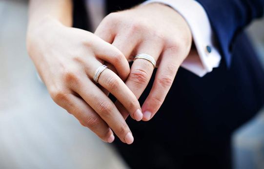 7 Essential Wedding Ring Finger Facts We Bet You Never Knew About