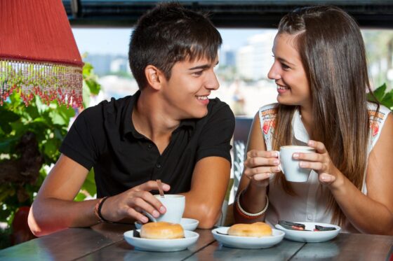 Relationship  expert reveals dating trends of 2024