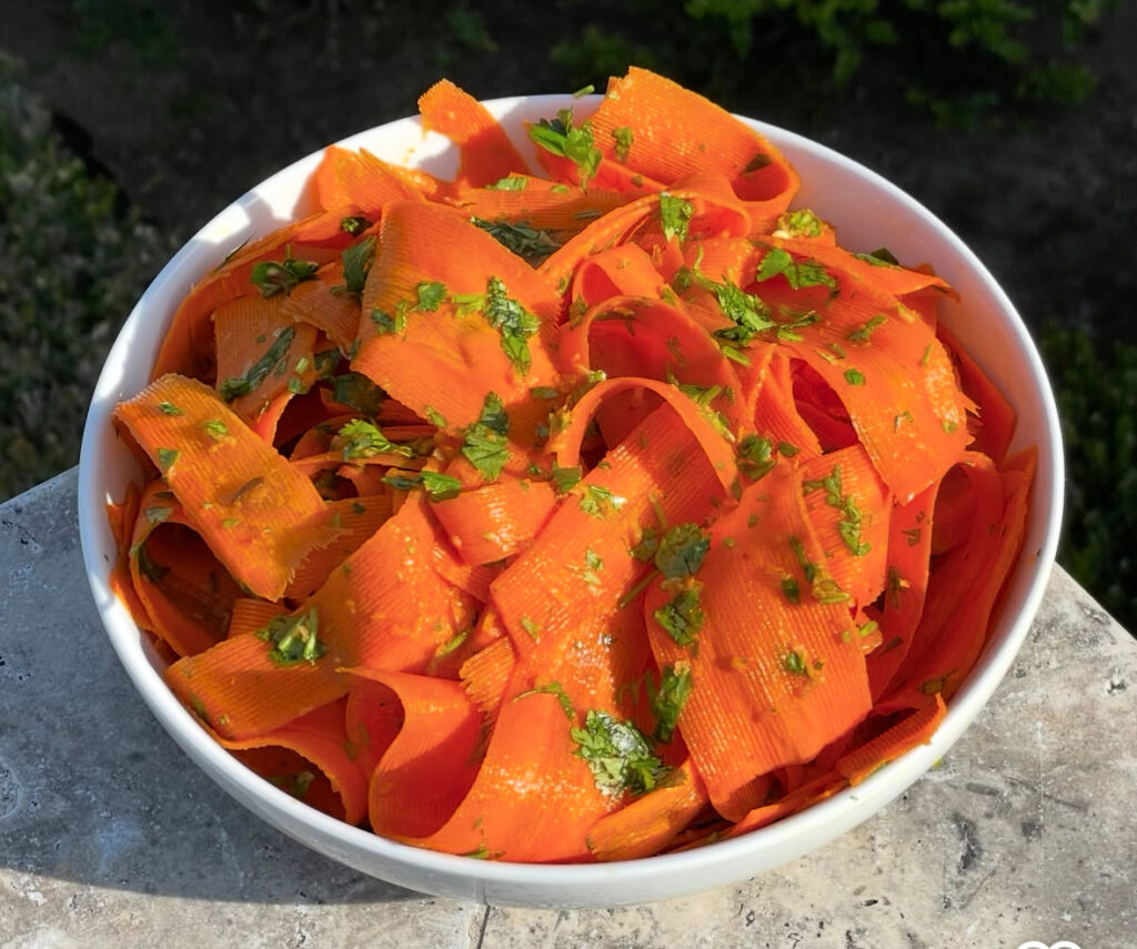 Viral Carrot Salad